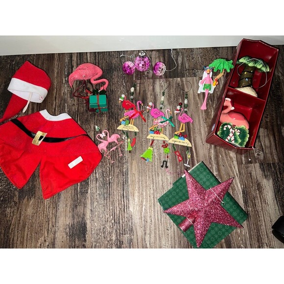 Kitschy flamingo Christmas holiday decor ornaments bundle lot - Picture 2 of 8
